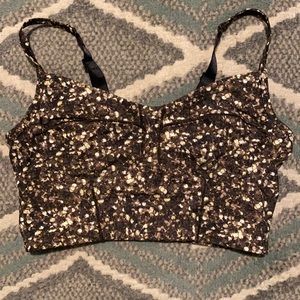 Lululemon sports bra Size S